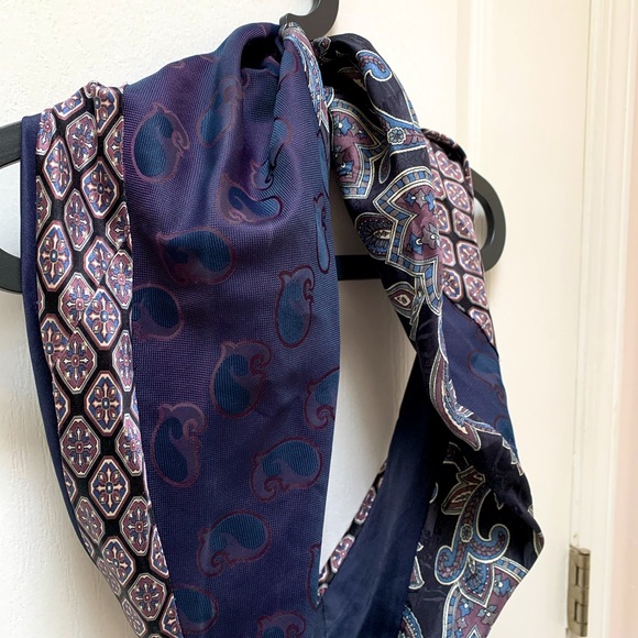 Upcycled Handmade Silk Infinity Scarf - Picture 2 of 4